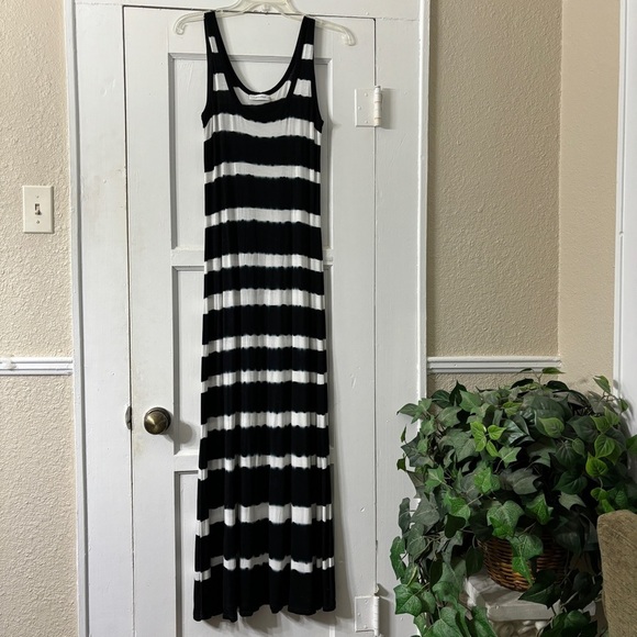 Calvin Klein Maxi Tie Dye Striped Dress - Picture 1 of 8
